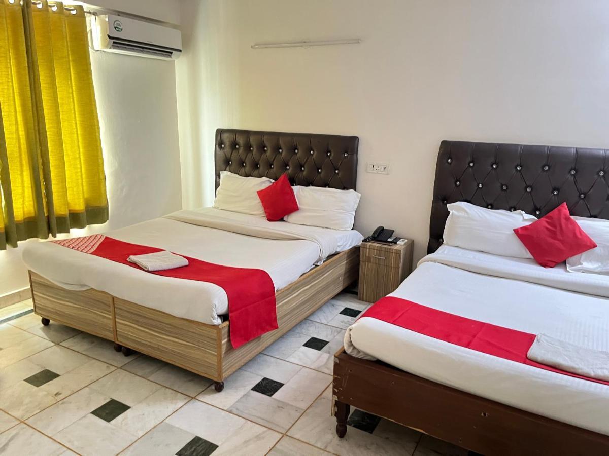Hotel Star Palace - Near Karol Bagh Metro デリー エクステリア 写真